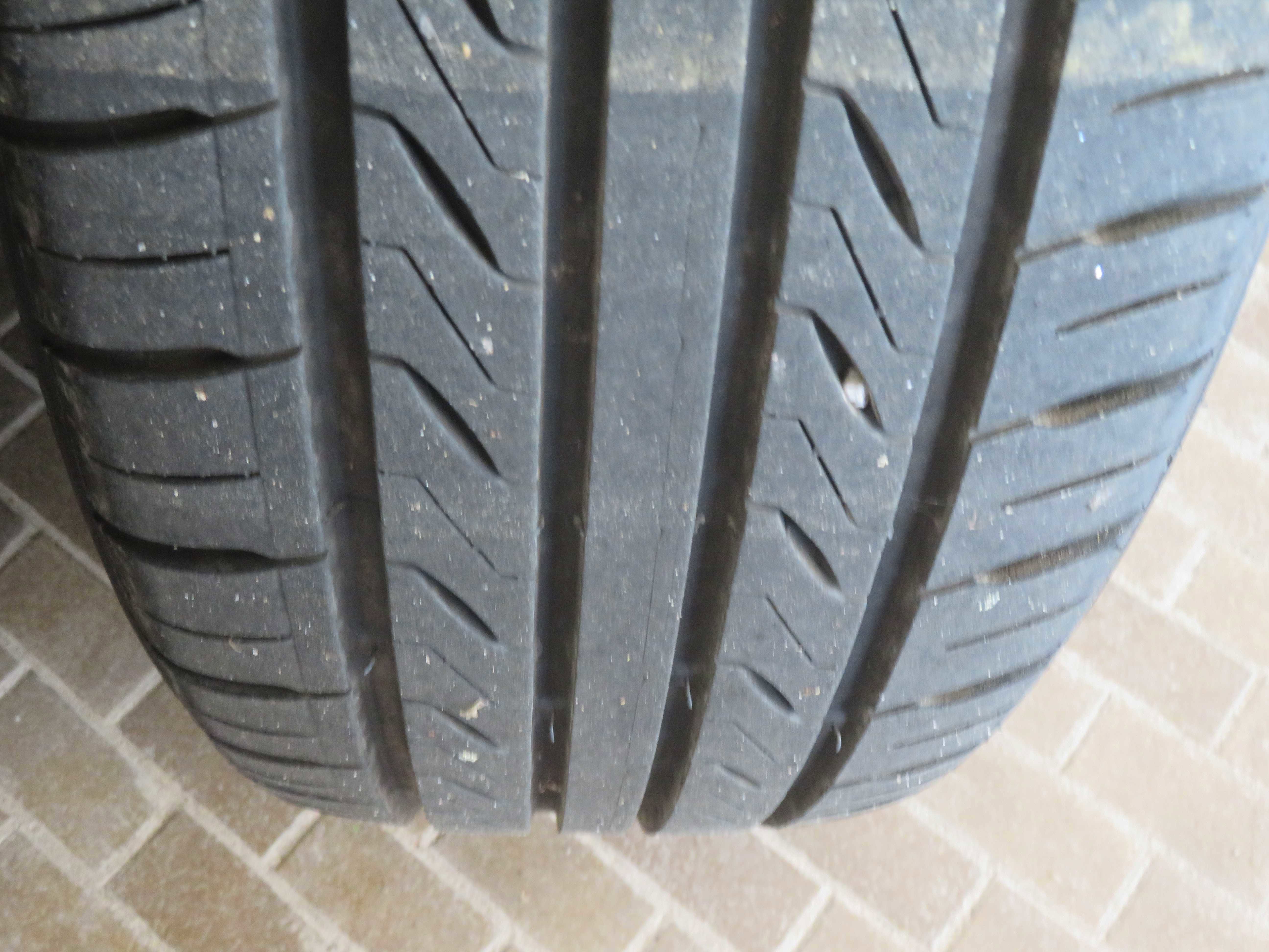 Used 2020 Ford Transit Connect XL image 12