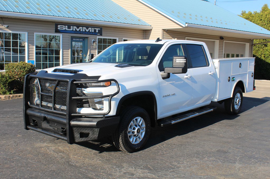 Used 2024 Chevrolet Silverado 2500 LT w/ Convenience Package image 1