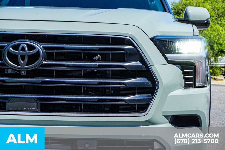 Used 2024 Toyota Sequoia SR5 w/ SR5 Premium Package AWD/4WD image 12