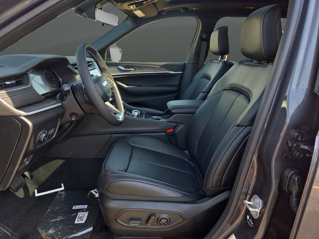New 2025 Jeep Grand Cherokee L Limited w/ Luxury Tech Group II image 4