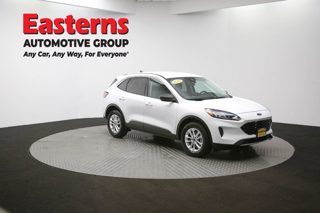 Used 2022 Ford Escape SE w/ Cold Weather Package image 48