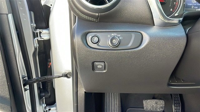 Used 2020 Chevrolet Blazer LT image 27