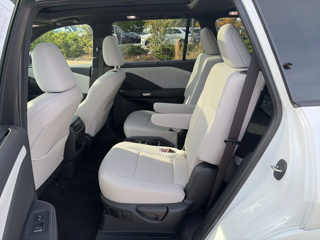 Certified 2025 Lexus TX 350 AWD w/ Technology Package image 12