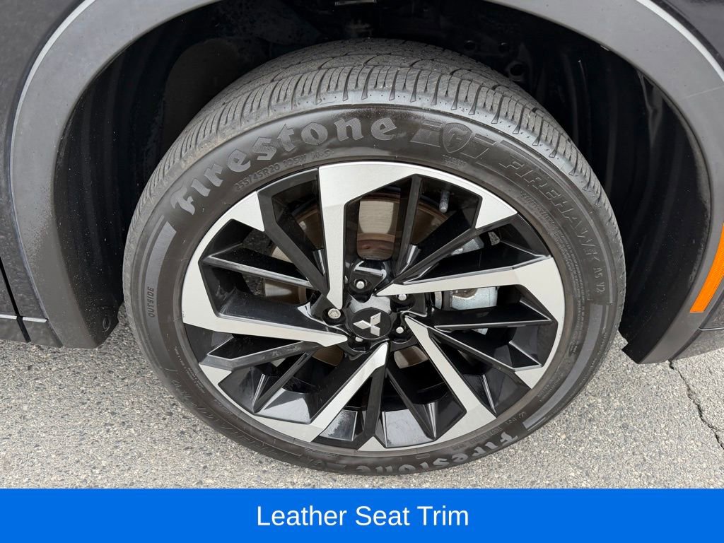 Used 2023 Mitsubishi Outlander SEL image 15