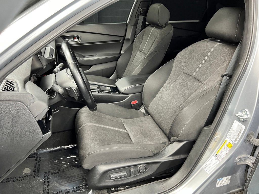 Used 2025 Honda Accord Sport image 7