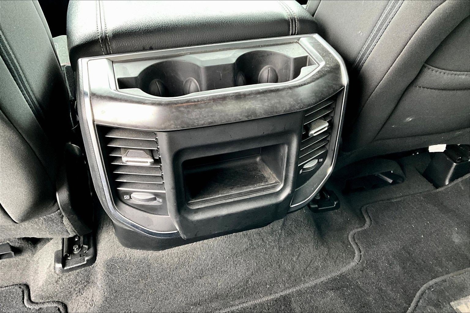 Used 2024 RAM 1500 Big Horn AWD/4WD image 10