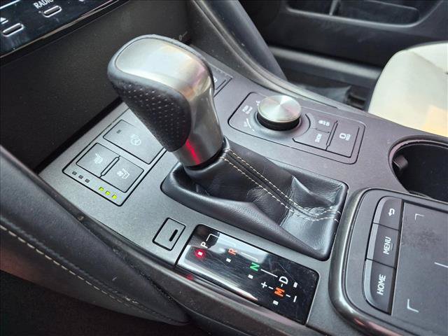 Used 2021 Lexus IS 350 F Sport w/ Accessory Package 2 RWD image 13