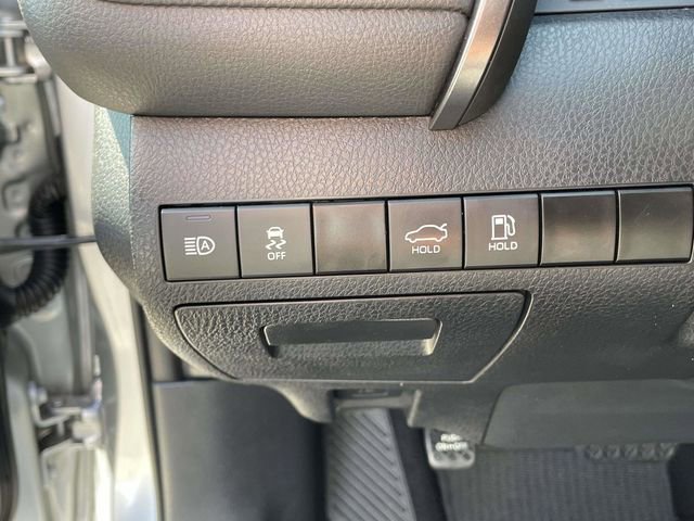 Used 2024 Toyota Camry SE w/ Convenience Package image 20