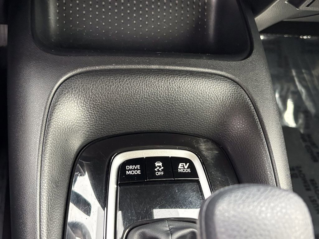 Used 2023 Toyota Corolla LE w/ Carpet Mat Package (TMS) image 35