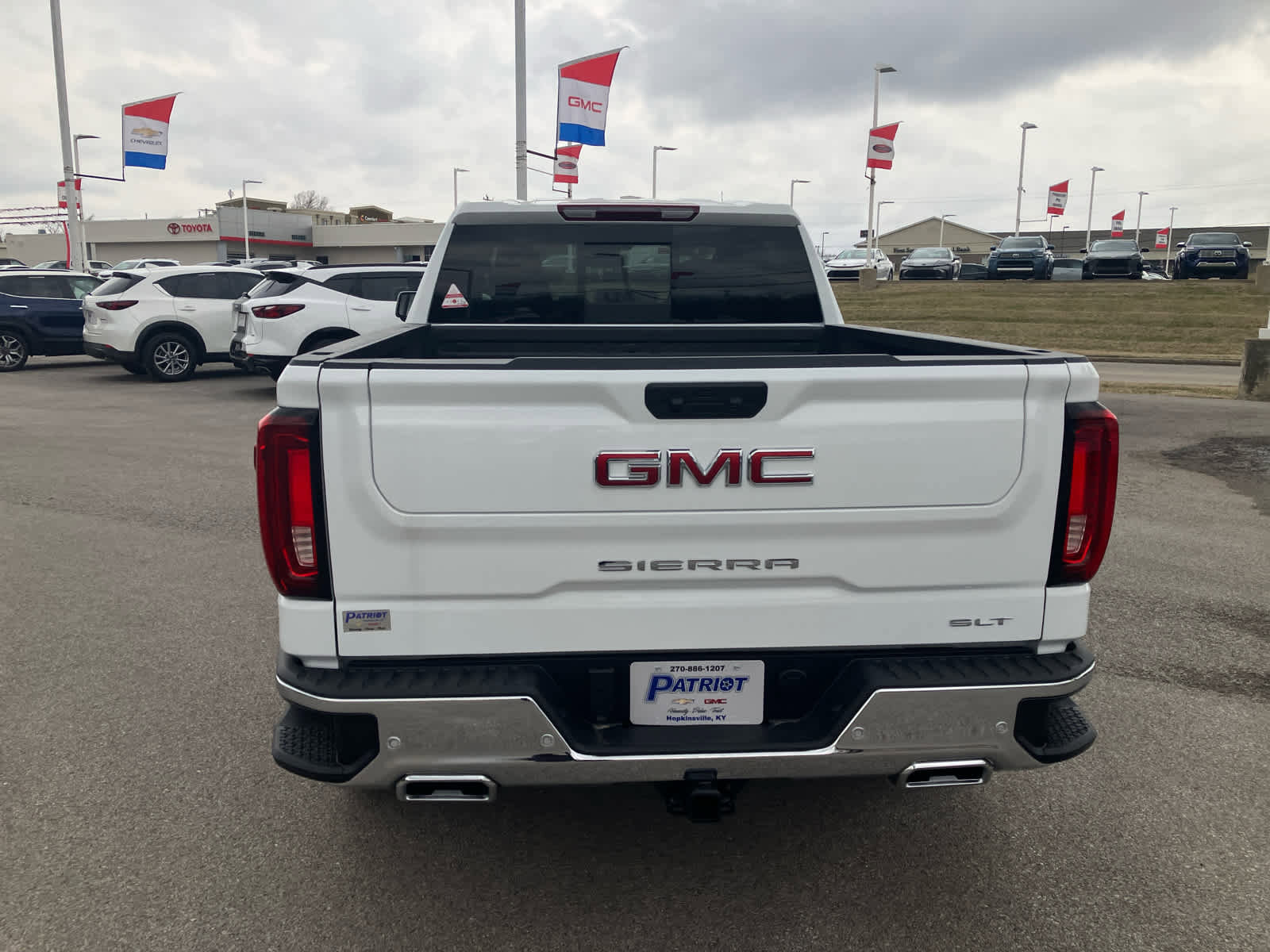 New 2026 GMC Sierra 1500 SLT w/ SLT Premium Plus Package image 6