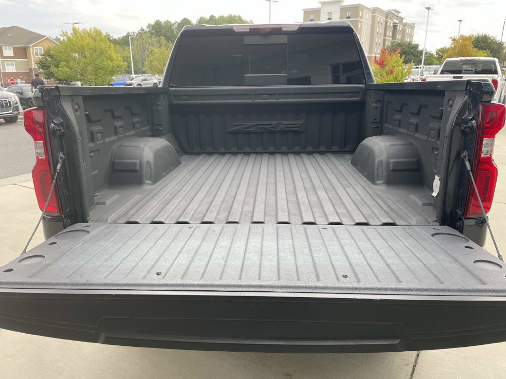 Used 2024 Chevrolet Silverado 1500 ZR2 w/ Technology Package AWD/4WD image 10