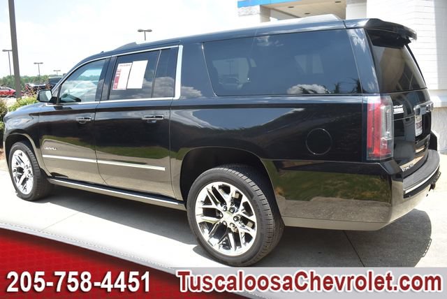 Certified 2020 GMC Yukon XL Denali w/ Denali Premium Package AWD/4WD image 7