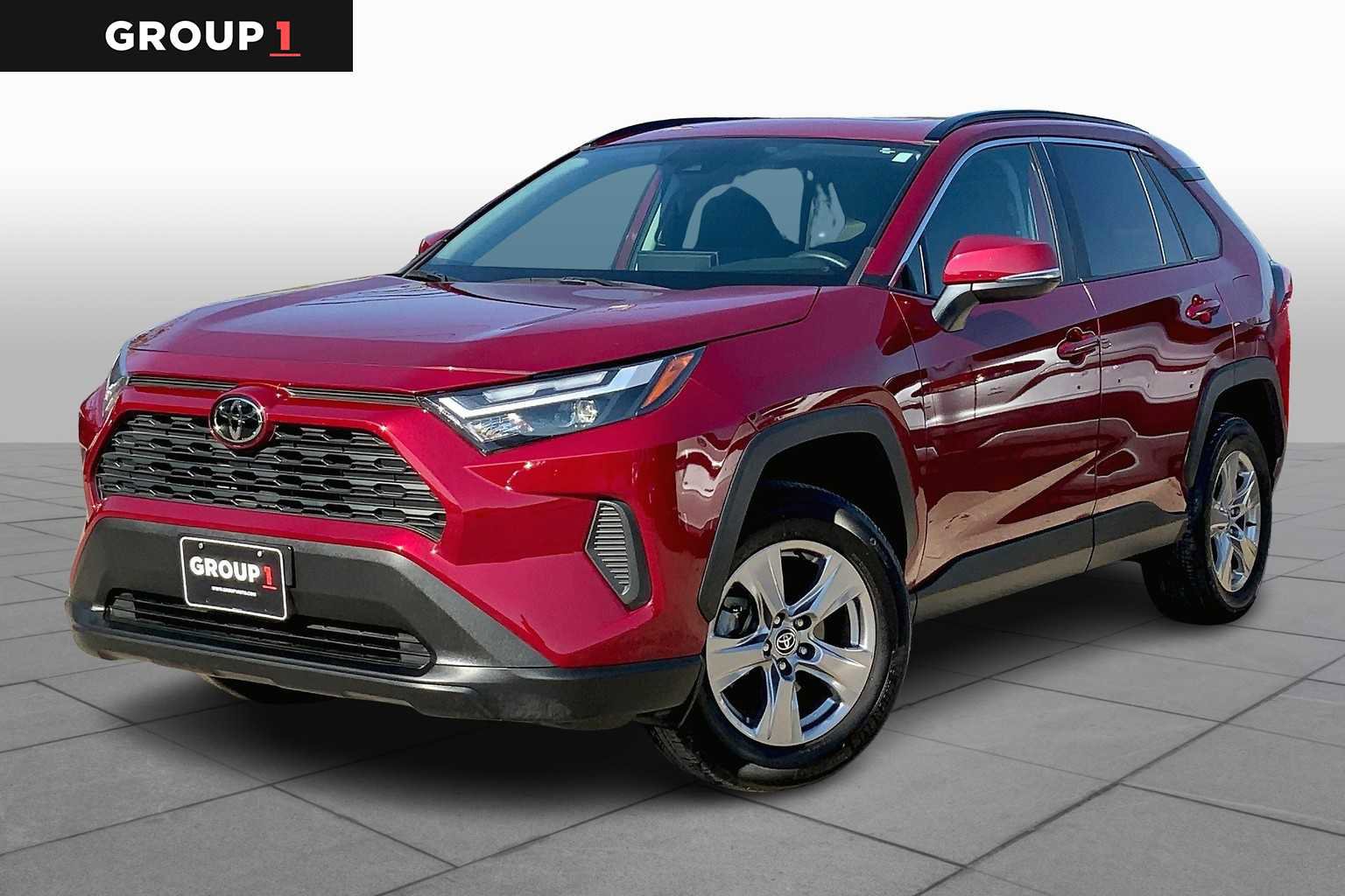 Used 2022 Toyota RAV4 XLE w/ Convenience Package