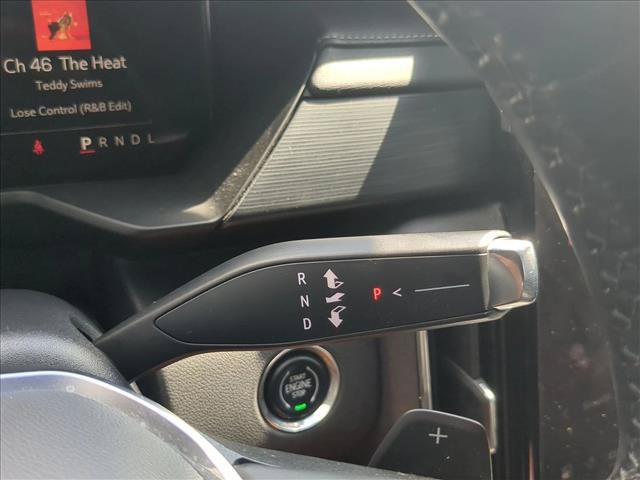 Used 2025 GMC Acadia Elevation w/ Elevation Premium Package FWD image 11