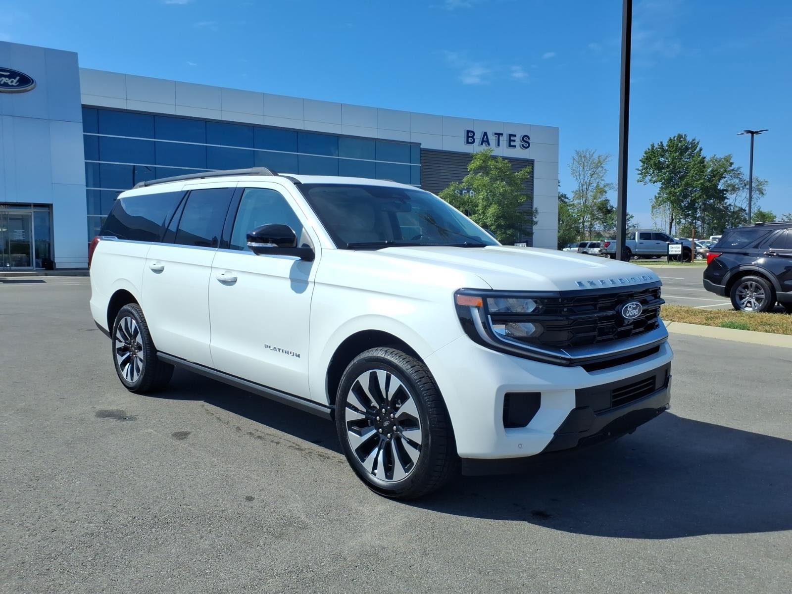 New 2027 Ford Expedition Max Platinum w/ Driver's Package AWD/4WD image 1