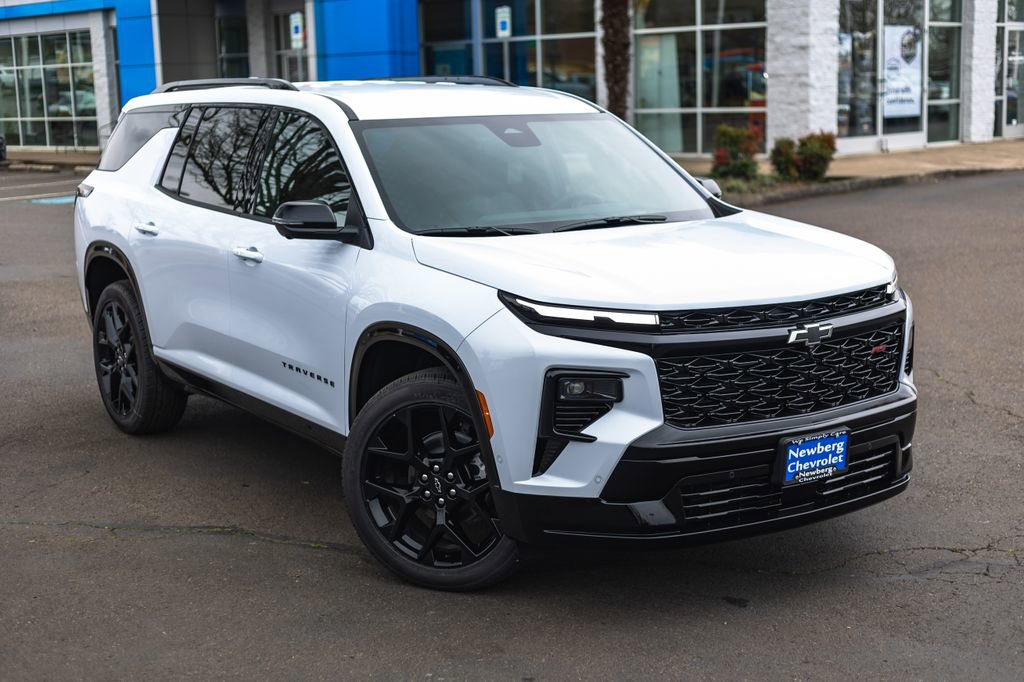 New 2026 Chevrolet Traverse RS w/ LPO, Floor Liner Package image 1