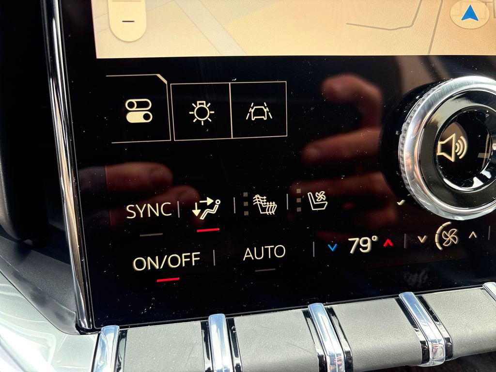 New 2026 GMC Acadia Denali Ultimate w/ LPO, Floor Liner Package image 24