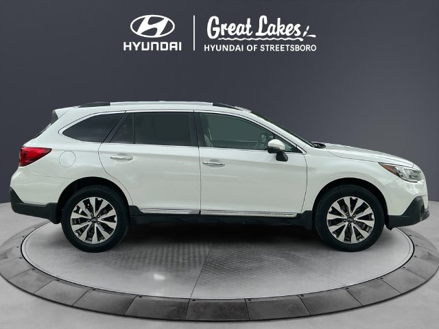 Used 2019 Subaru Outback 2.5i Touring AWD/4WD image 6