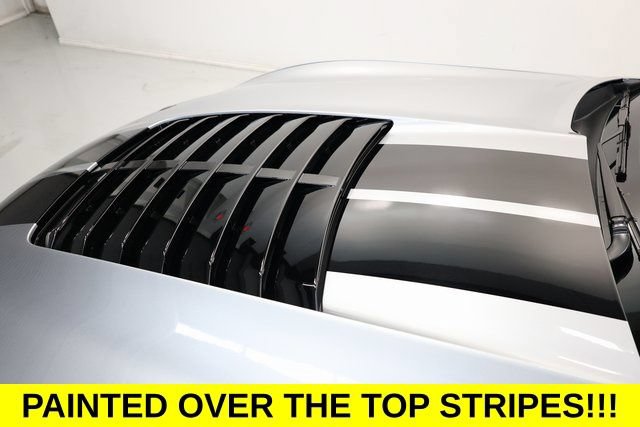 Used 2022 Ford Mustang Shelby GT500 w/ Carbon Fiber Track Pack RWD image 5