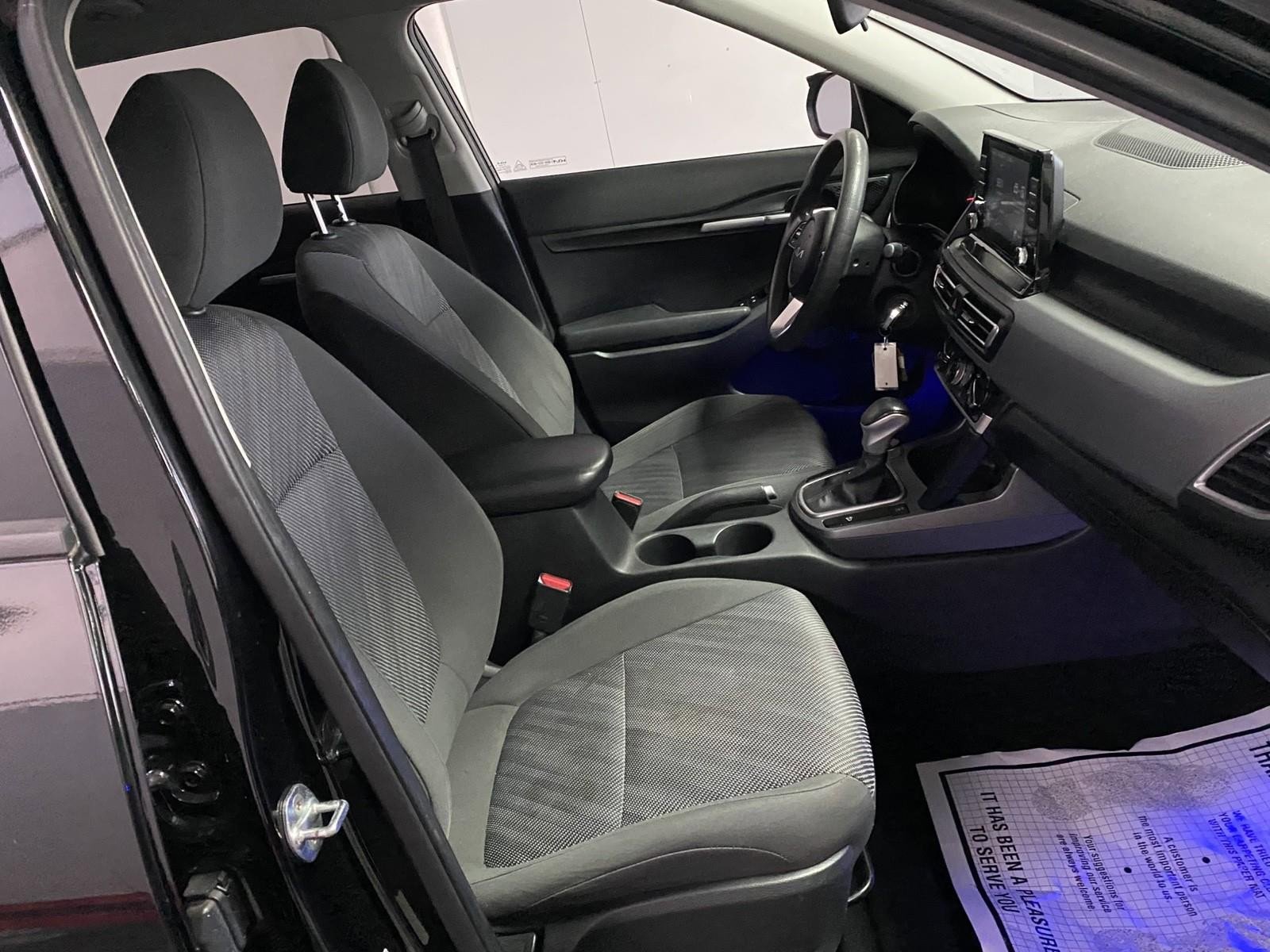 Used 2023 Kia Seltos LX AWD/4WD image 9