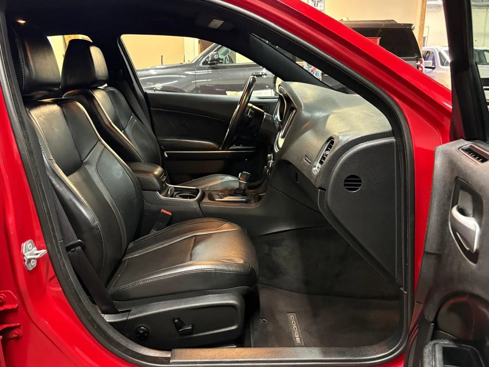 Used 2015 Dodge Charger R/T w/ Plus Group image 20