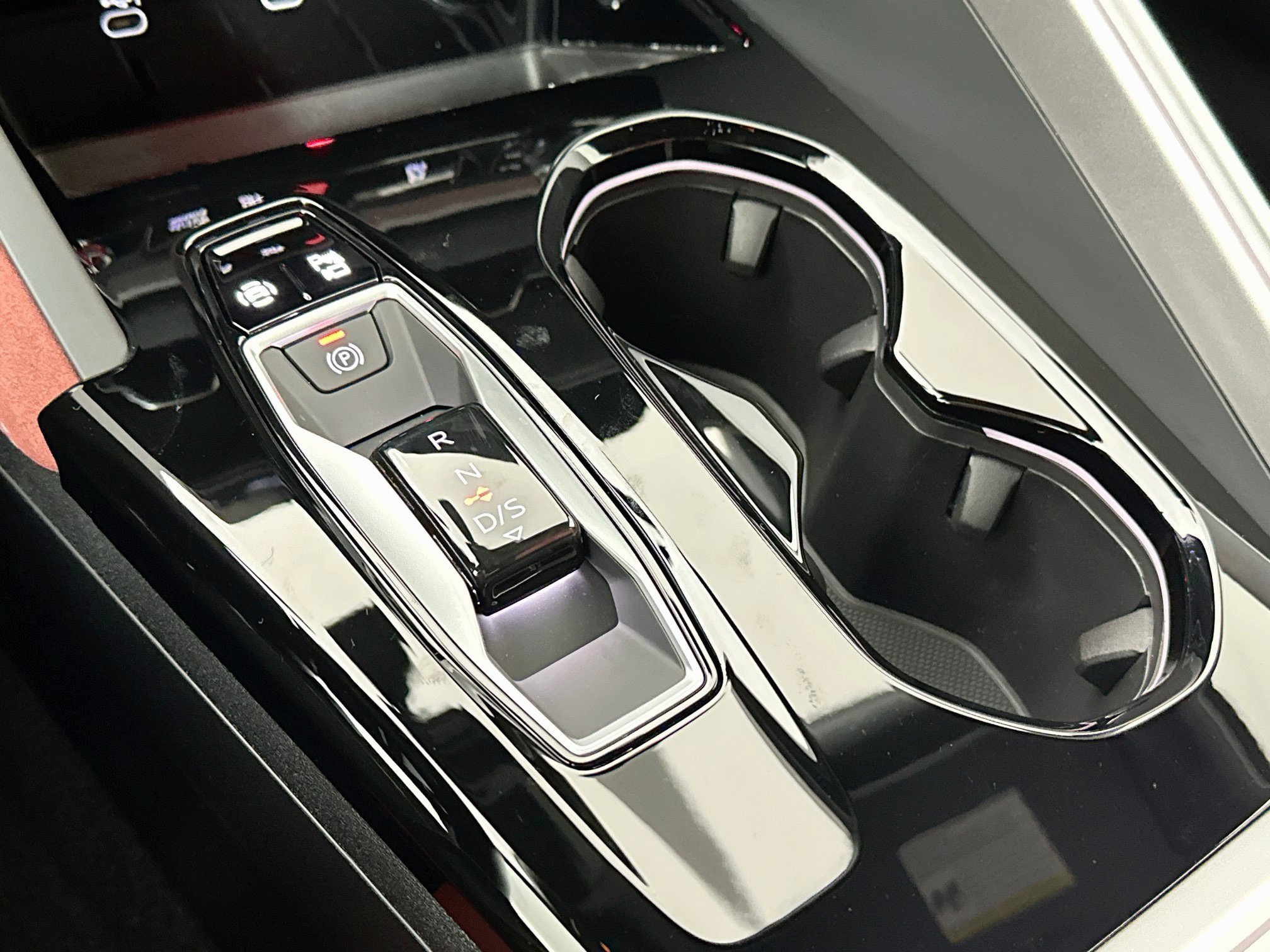 New 2026 Audi SQ5 Premium Plus AWD/4WD image 17