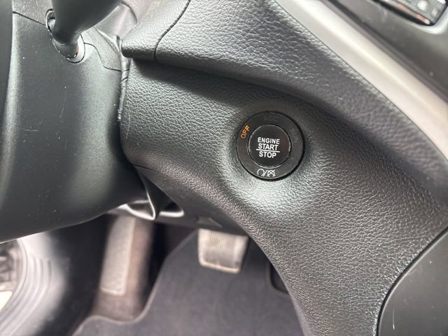 Used 2017 Jeep Cherokee Limited image 19