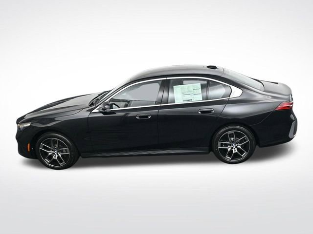 New 2026 BMW 530i xDrive w/ Premium Package image 24