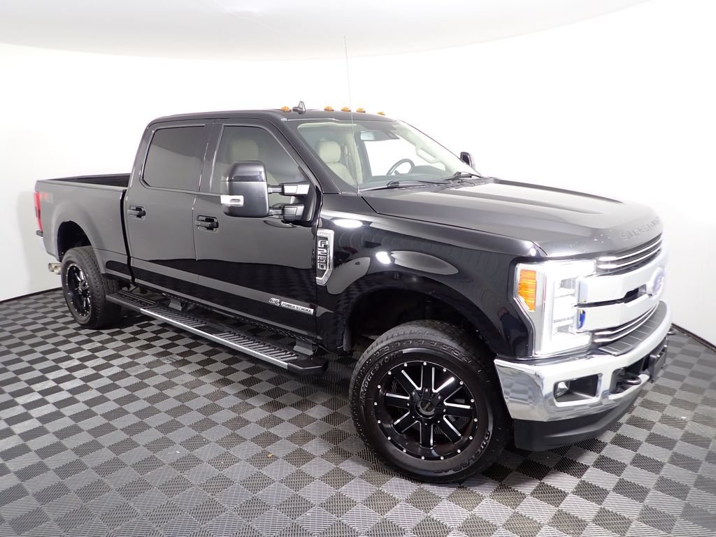 Used 2019 Ford F250 Lariat w/ Lariat Ultimate Package AWD/4WD image 9
