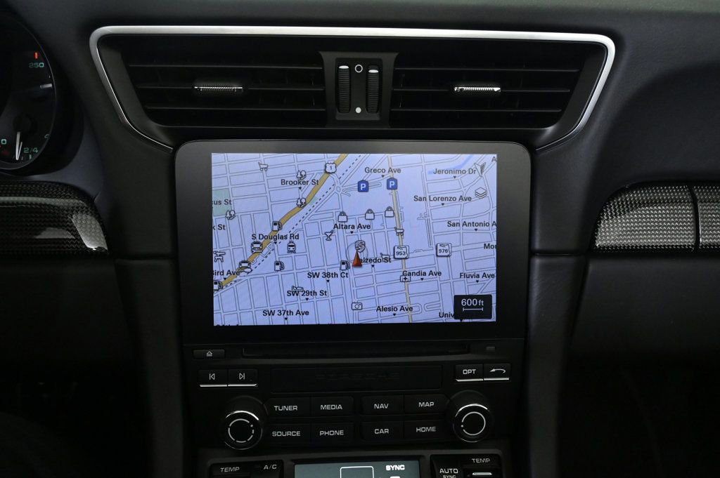 Used 2019 Porsche 911 Speedster image 15