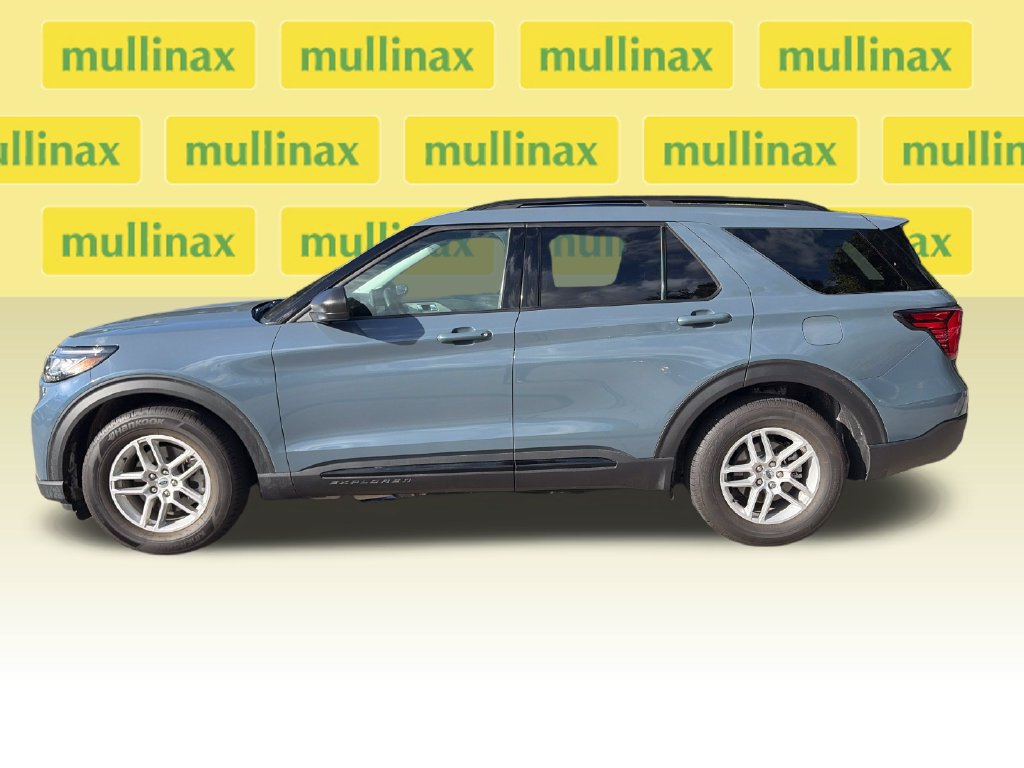 Certified 2026 Ford Explorer Active w/ Active Comfort Package RWD image 12