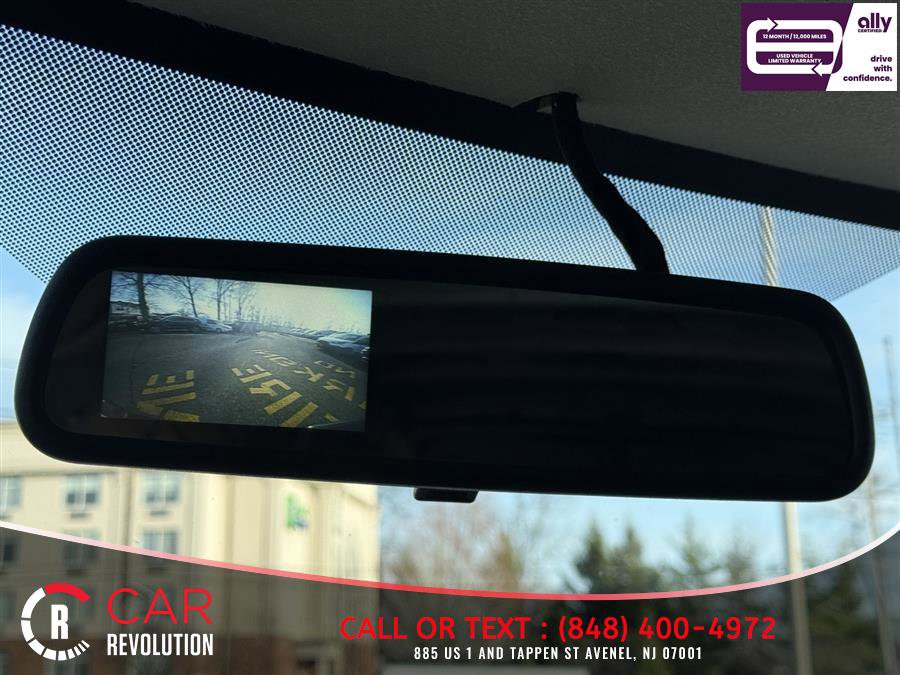Used 2023 GMC Savana 2500 image 16