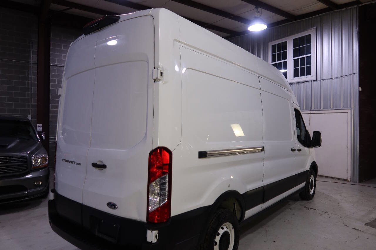Used 2021 Ford Transit 250 148 High Roof w/ Load Area Protection Package image 5