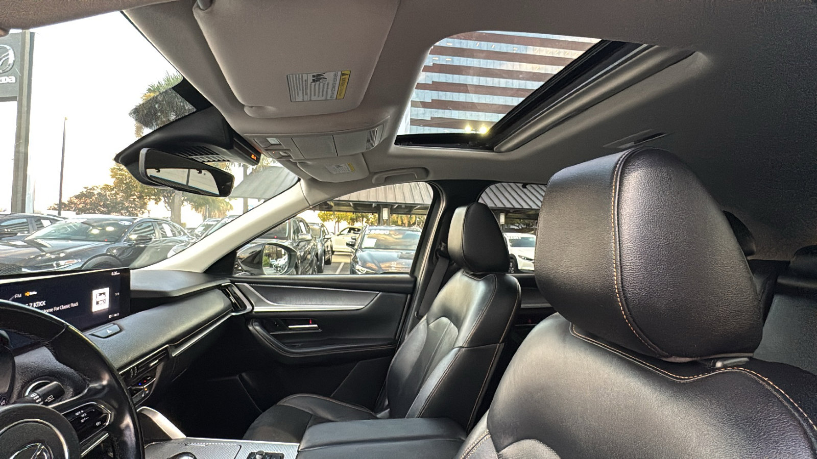 Certified 2025 MAZDA CX-70 3.3 Turbo w/ Preferred Package image 16