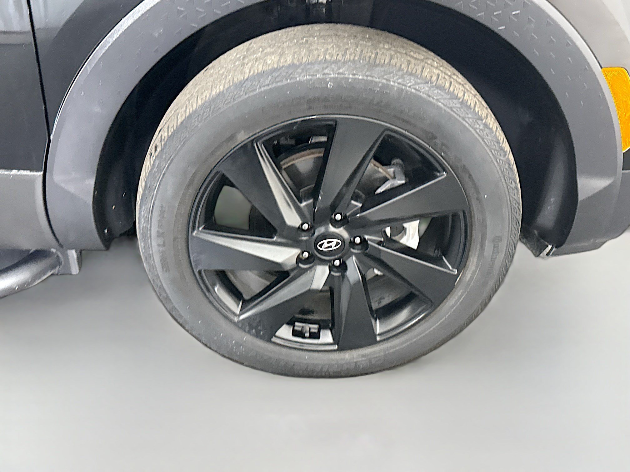 Used 2024 Hyundai Santa Cruz Night AWD/4WD image 32