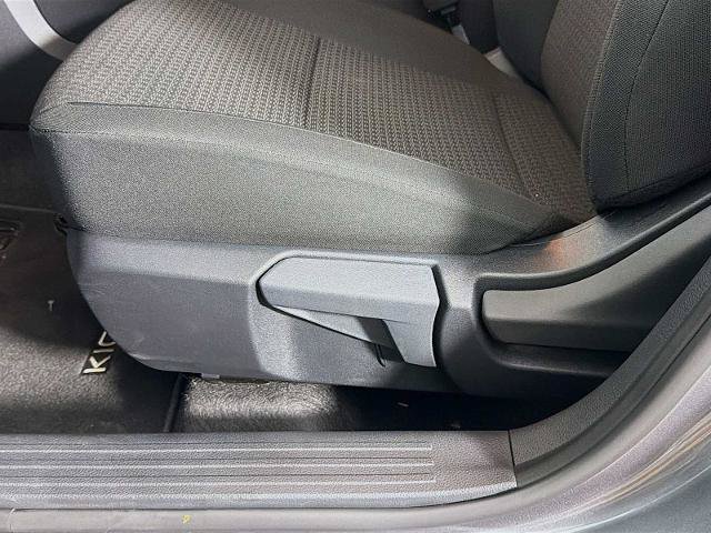Certified 2025 Nissan Kicks S AWD/4WD image 17