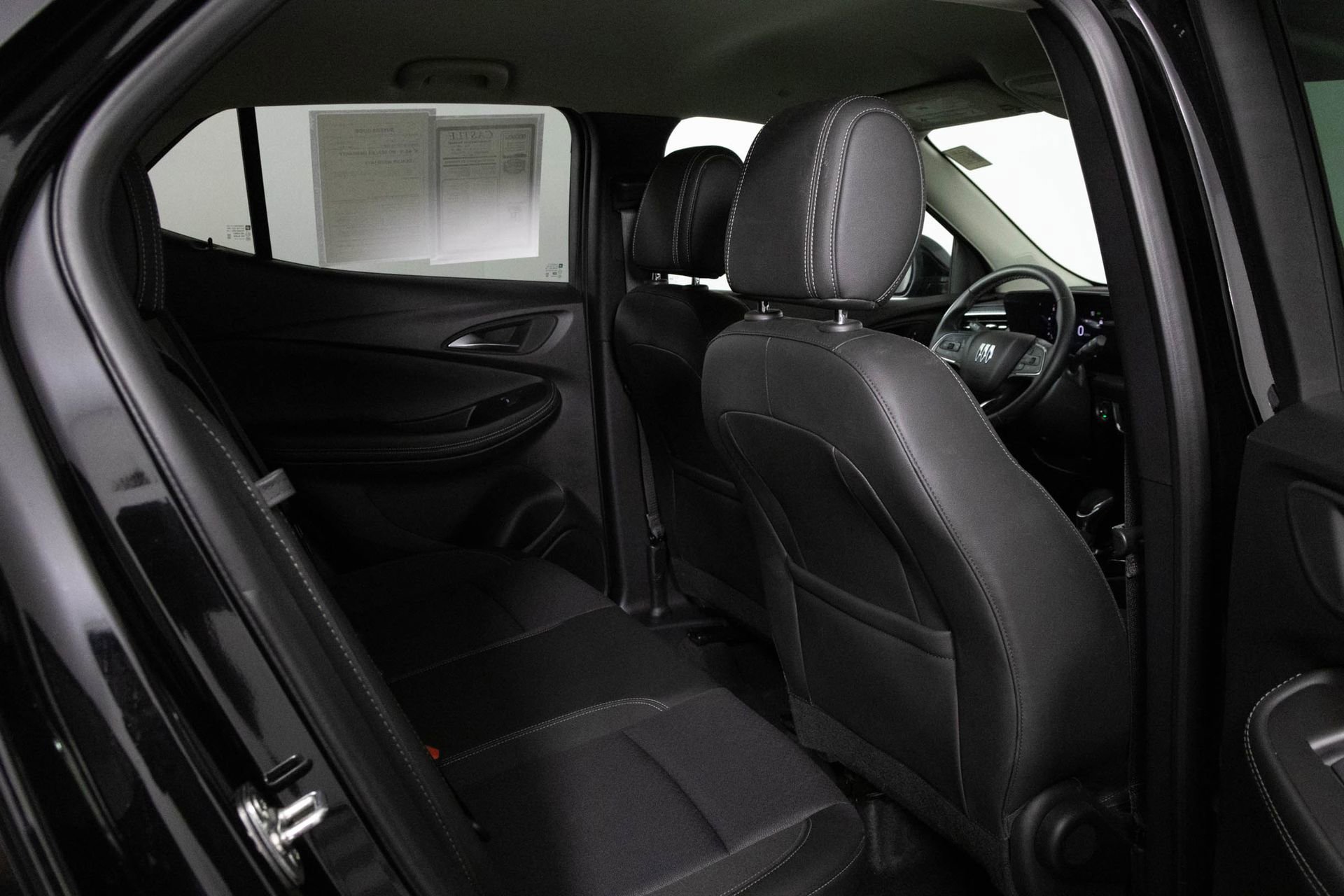 Certified 2025 Buick Encore GX Preferred image 36