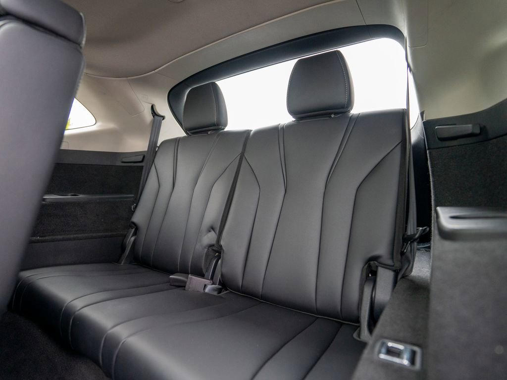 Certified 2024 Acura MDX SH-AWD w/ Technology Package image 50