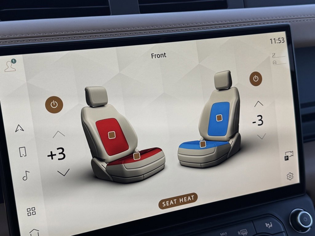 New 2026 Land Rover Defender 110 S image 19