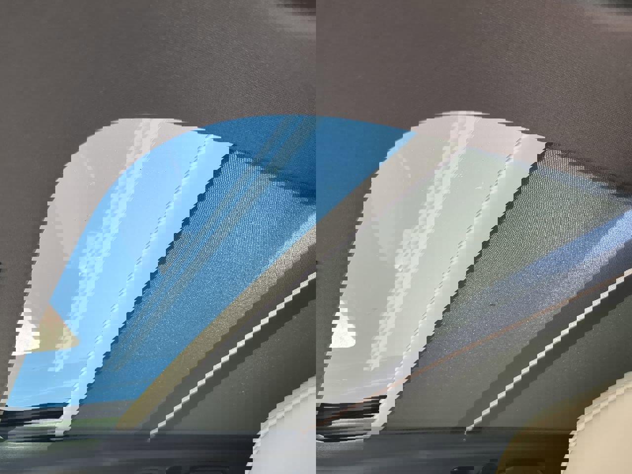 New 2025 Volvo V60 B5 Cross Country Ultra w/ Protection Package Premier image 19