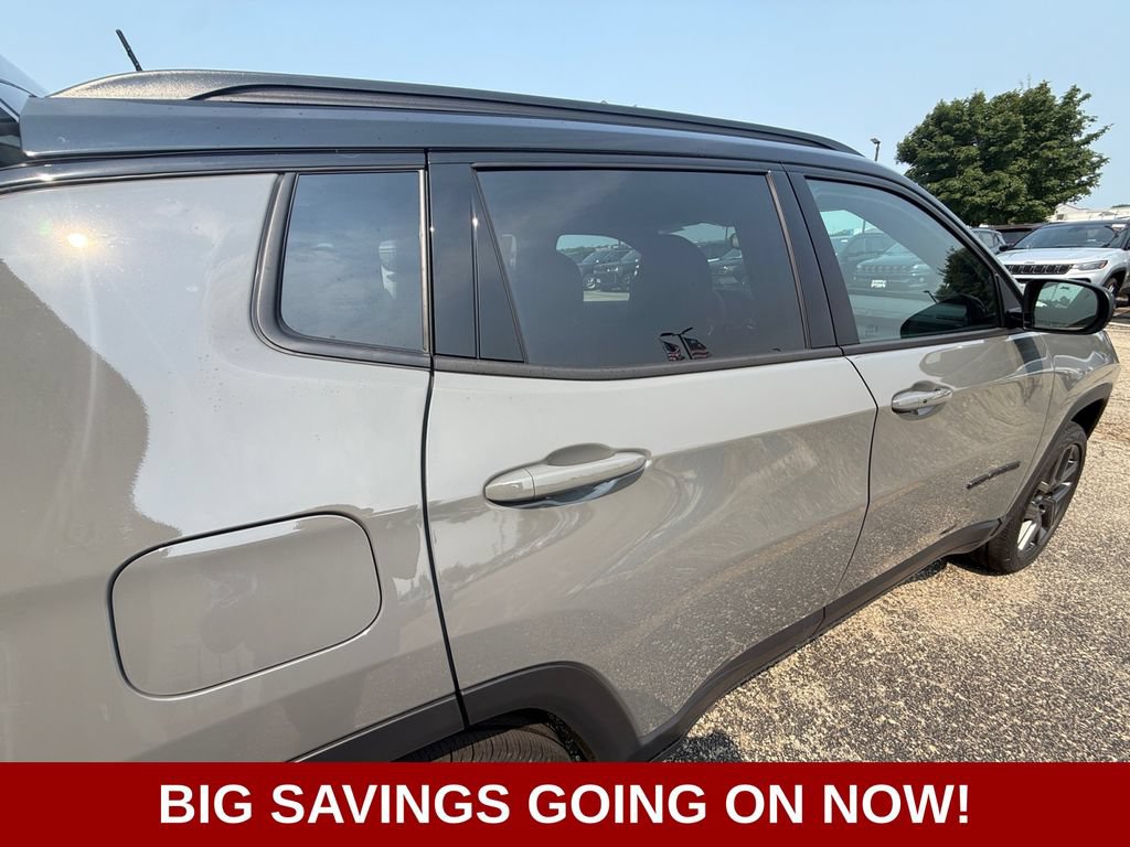 New 2026 Jeep Compass Limited w/ Sun, Sound & Navigation Group AWD/4WD image 38