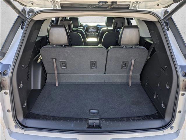 Used 2018 Chevrolet Traverse Premier w/ Driver Confidence II Package image 6