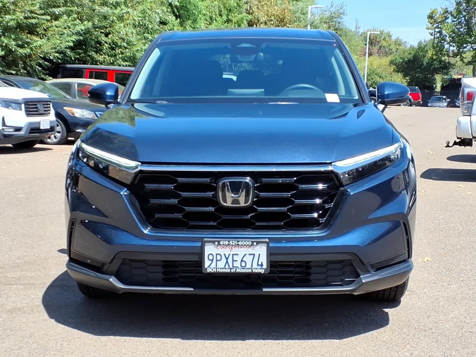 Used 2025 Honda CR-V EX image 2
