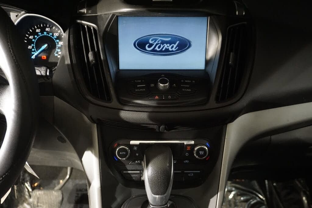 Used 2014 Ford Escape SE w/ Equipment Group 201A image 13