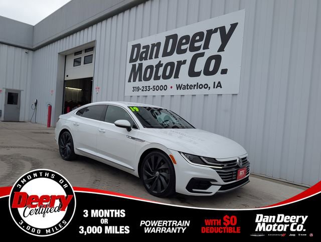 Used 2019 Volkswagen Arteon SE FWD image 1