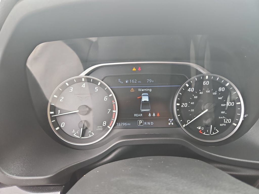 Used 2024 Nissan Titan SV w/ SV Convenience Package AWD/4WD image 16