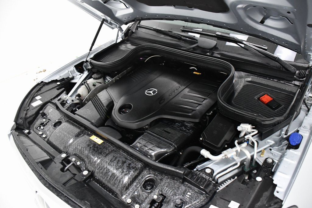 New 2025 Mercedes-Benz GLS 450 4MATIC image 6