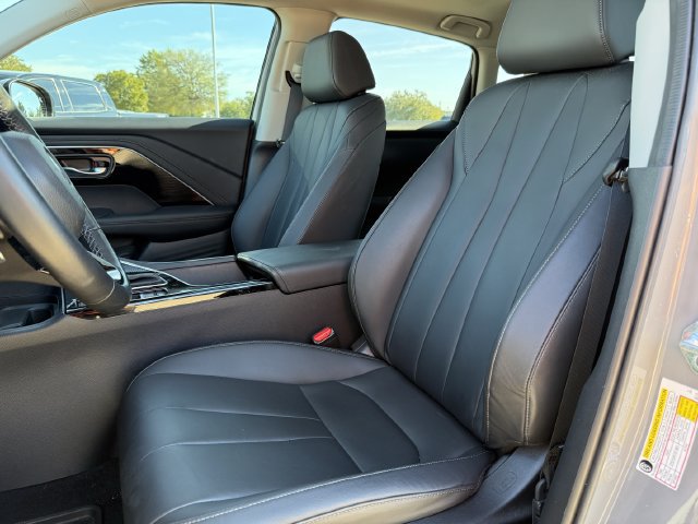 Certified 2025 Acura ADX FWD image 24