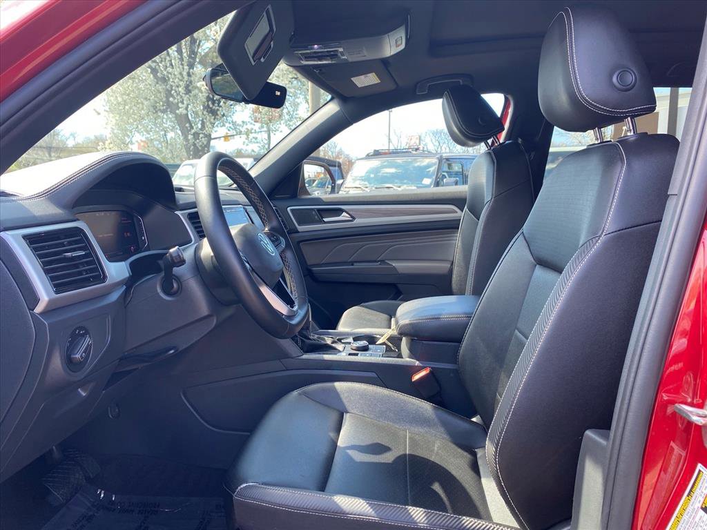 Certified 2023 Volkswagen Atlas Cross Sport SE w/ Panoramic Sunroof Package image 10