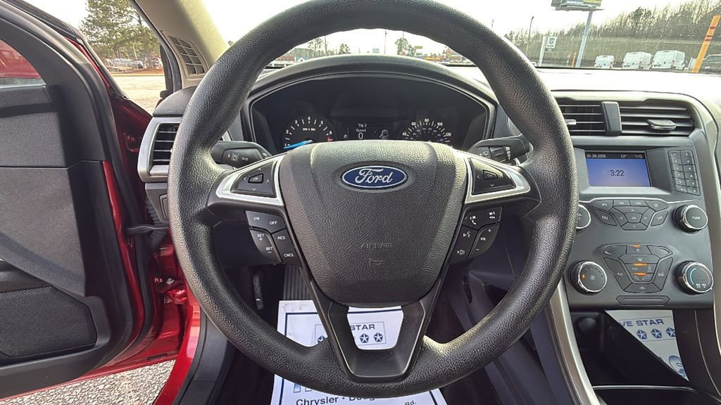 Used 2020 Ford Fusion S image 21